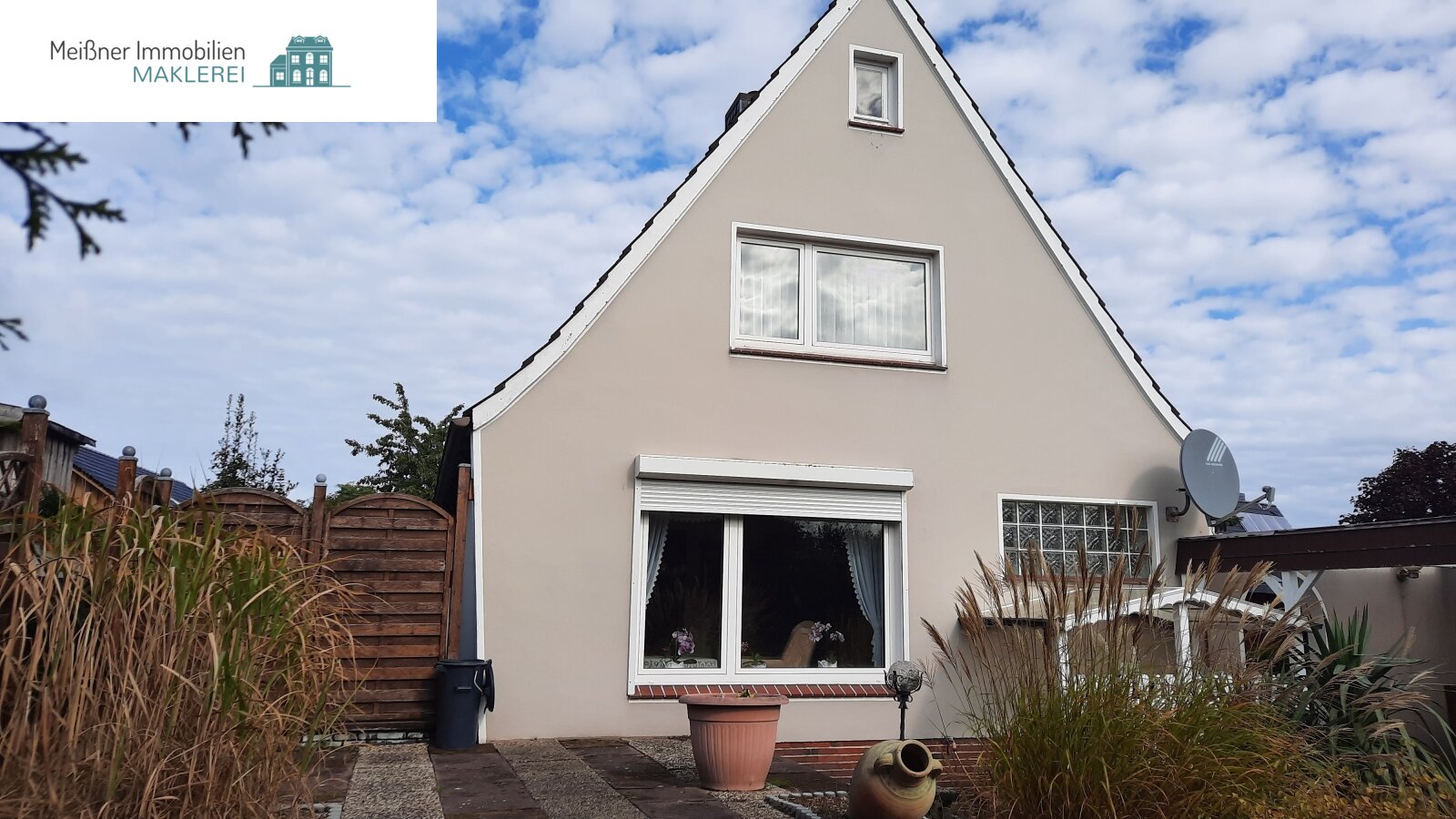 Gepflegtes Einfamilienhaus in begehrter Lage Gepflegtes Einfamilienhaus in begehrter Lage